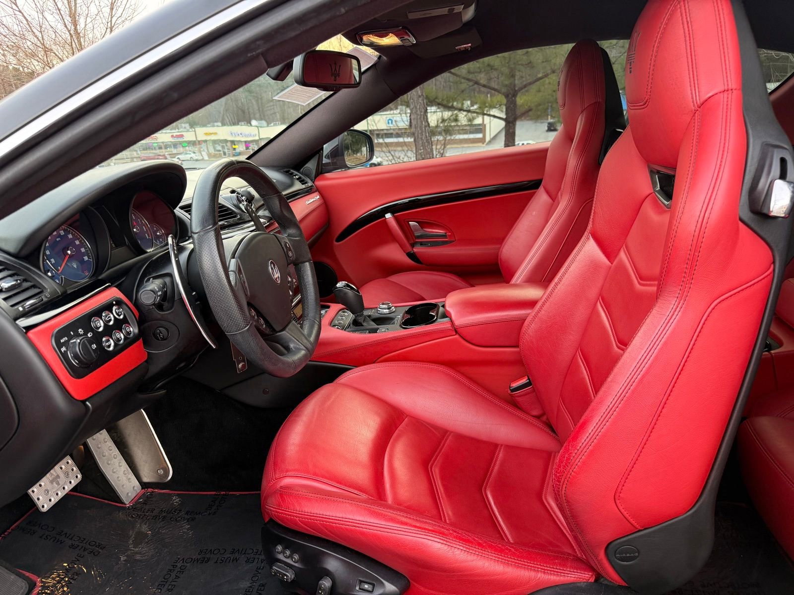Used 2018 Maserati GranTurismo Sport image 32