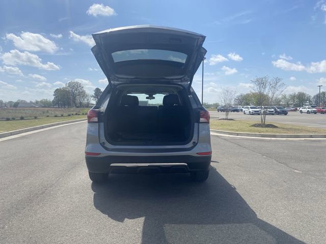 Used 2024 Chevrolet Equinox LT FWD image 18