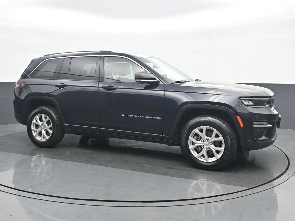 Used 2023 Jeep Grand Cherokee Limited AWD/4WD image 8