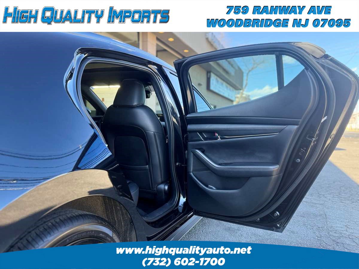Used 2023 MAZDA MAZDA3 AWD 2.5 Turbo Hatchback image 19