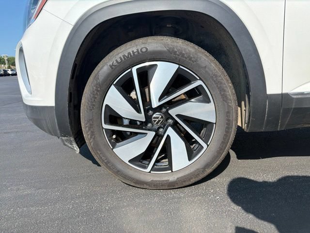 Used 2026 Volkswagen Atlas SEL AWD/4WD image 11