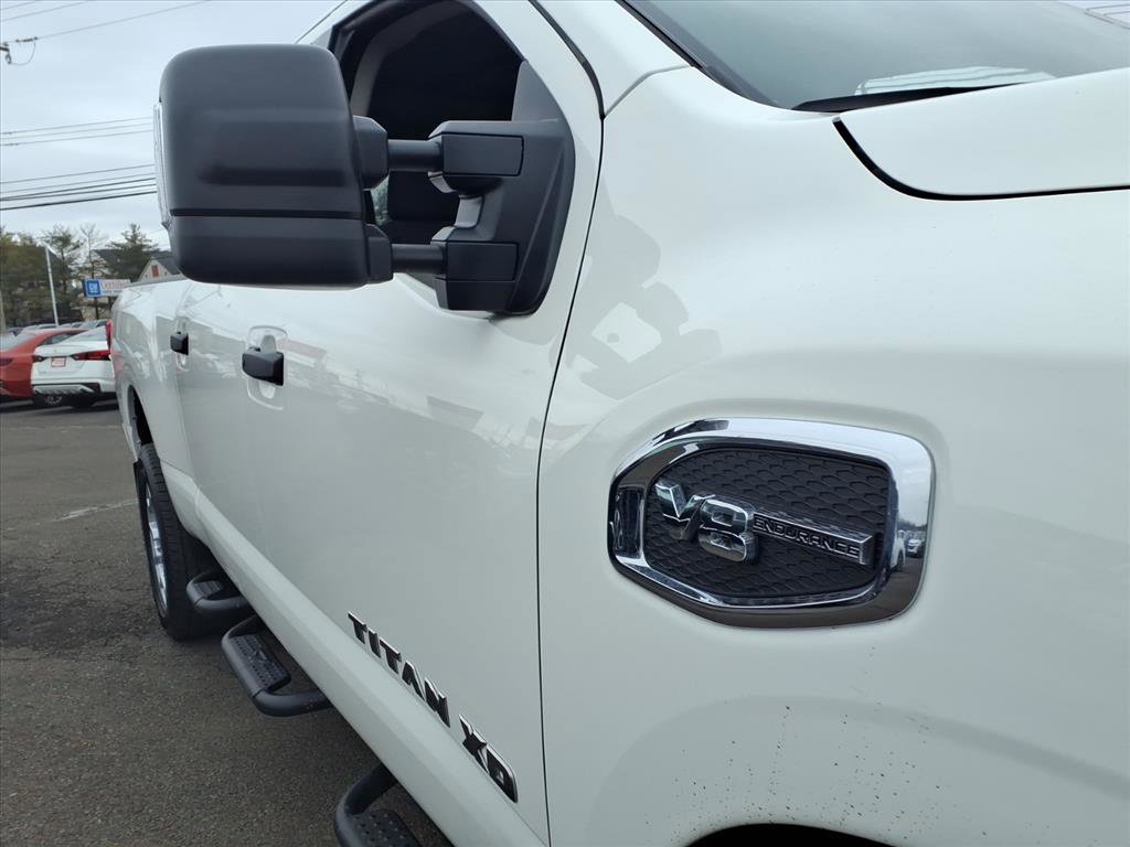Certified 2024 Nissan Titan SV w/ SV Convenience Package image 10