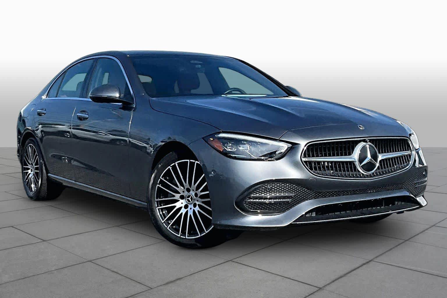 Used 2023 Mercedes-Benz C 300 4MATIC Sedan image 3