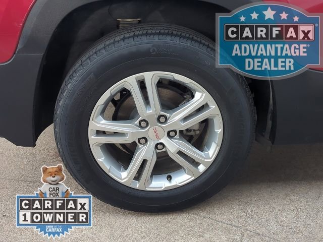 Used 2022 GMC Terrain SLE w/ Driver Convenience Package image 4