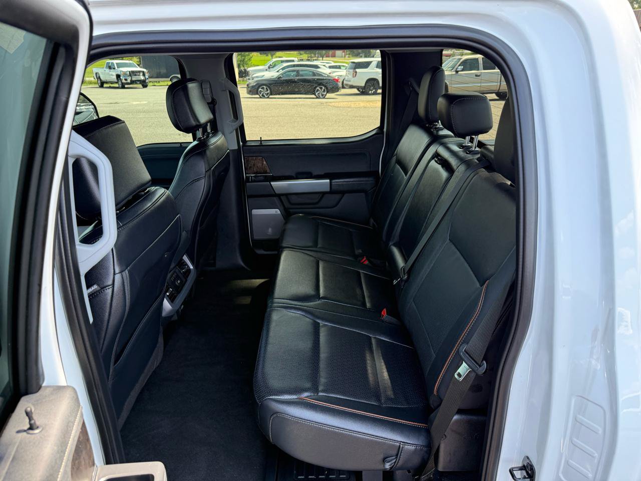 Used 2025 Ford F250 Lariat AWD/4WD image 17