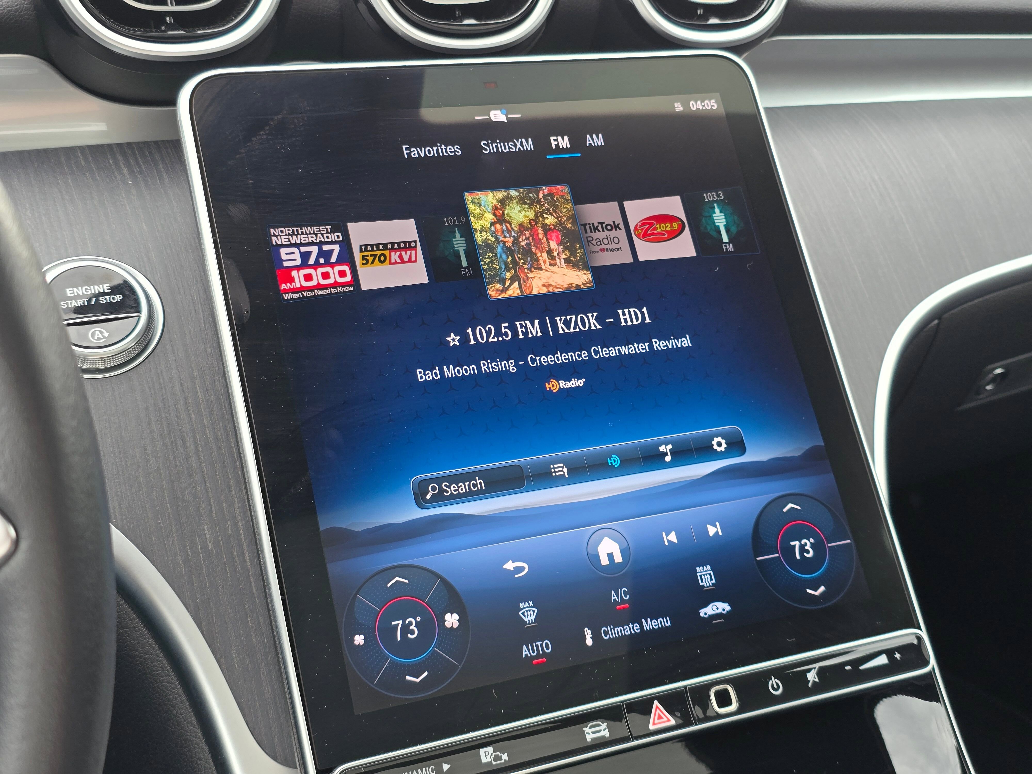 Used 2025 Mercedes-Benz C 300 Sedan image 28