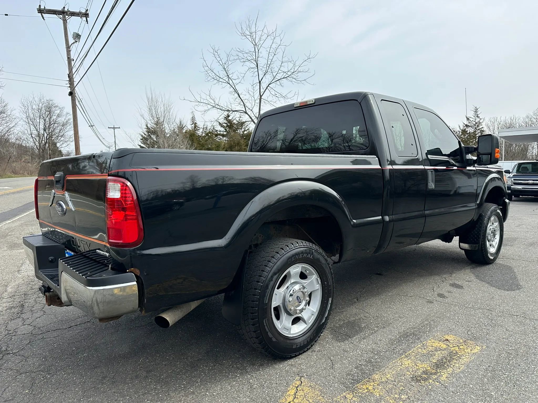 Used 2015 Ford F250 XLT AWD/4WD image 6