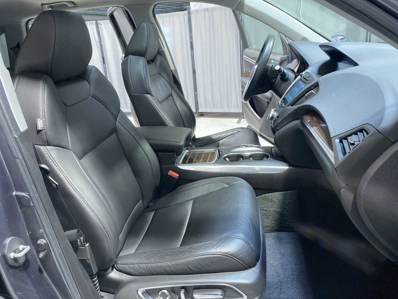 Used 2019 Acura MDX SH-AWD image 14