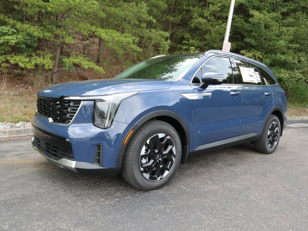 New 2025 Kia Sorento S w/ Panoramic Sunroof Package
