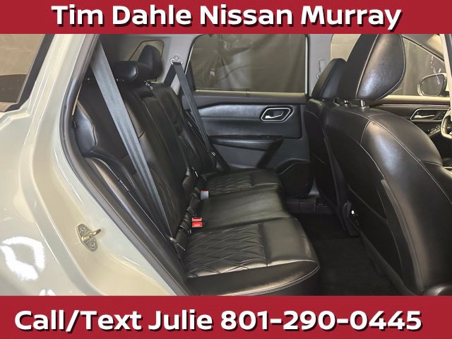 Used 2023 Nissan Rogue Platinum w/ Platinum Premium Package AWD/4WD image 18