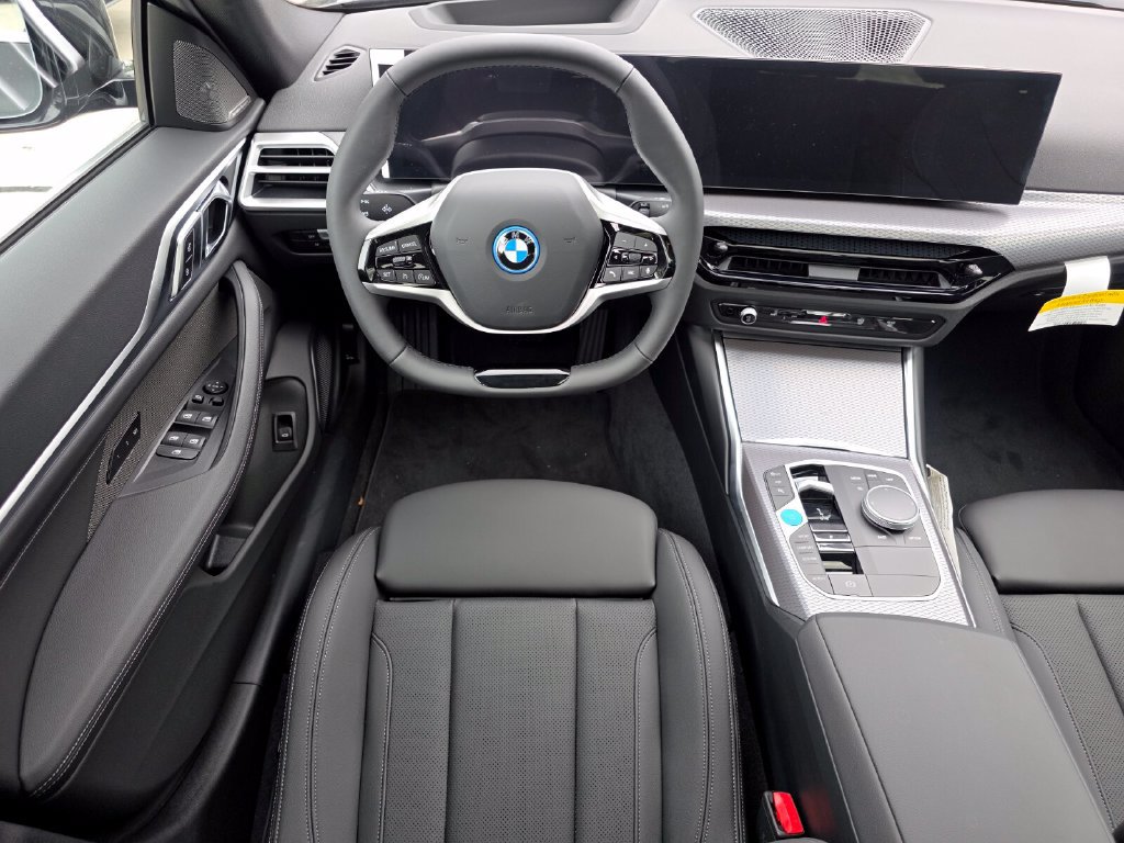 New 2026 BMW i4 eDrive40 w/ Premium Package RWD image 11