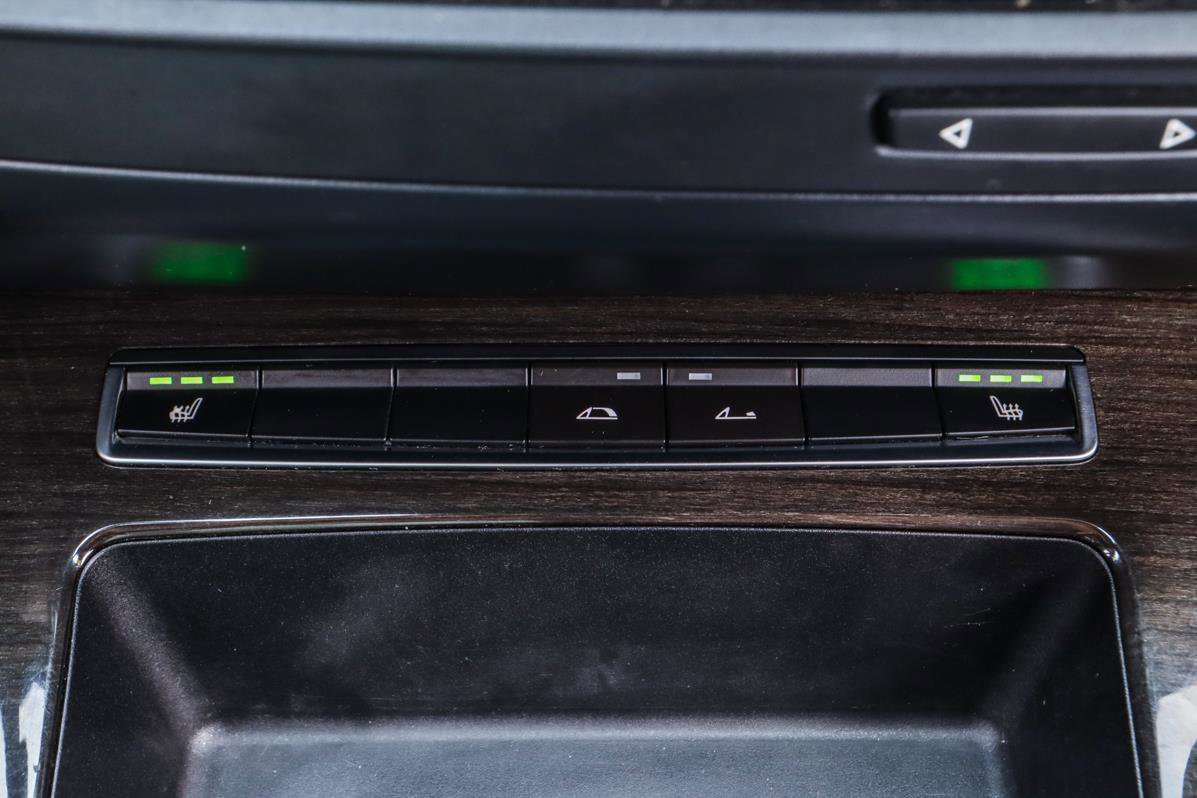 Used 2012 BMW Z4 sDrive35i image 10