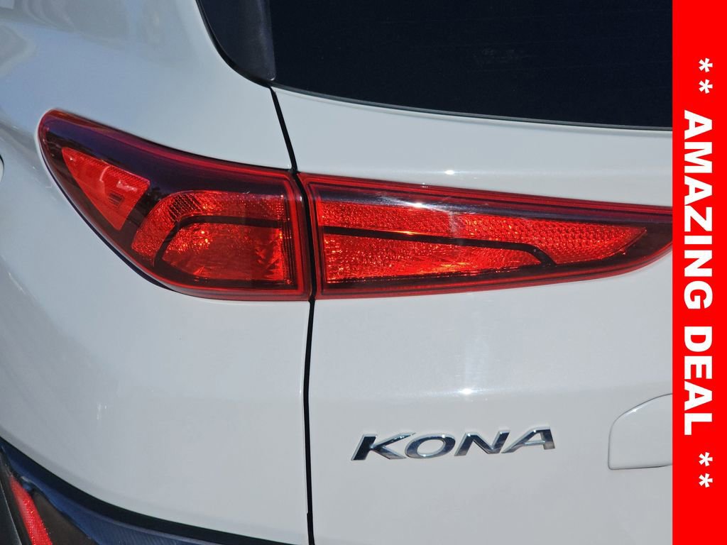 Used 2022 Hyundai Kona SEL w/ Cargo Package image 39