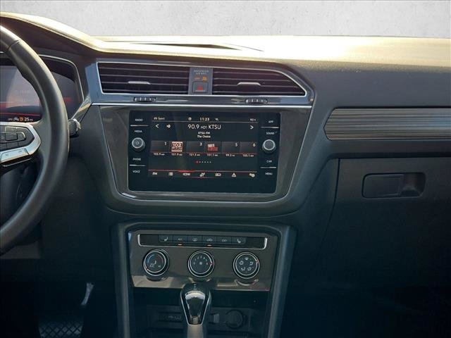 Used 2024 Volkswagen Tiguan Wolfsburg Edition AWD/4WD image 12