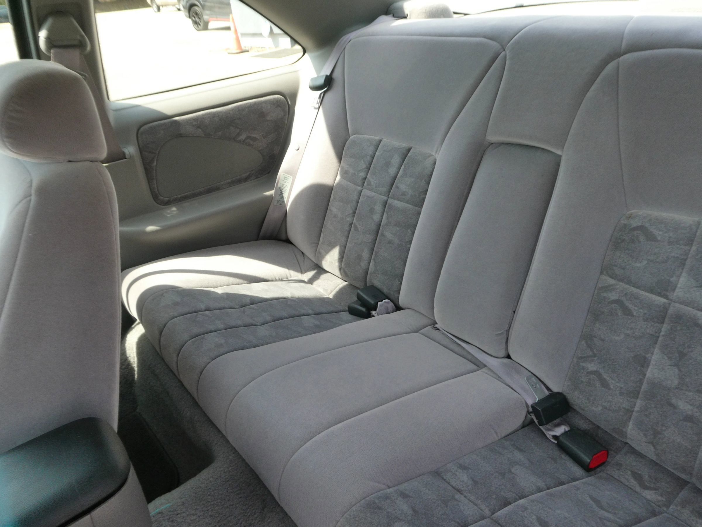 Used 1996 Ford Thunderbird LX RWD image 25