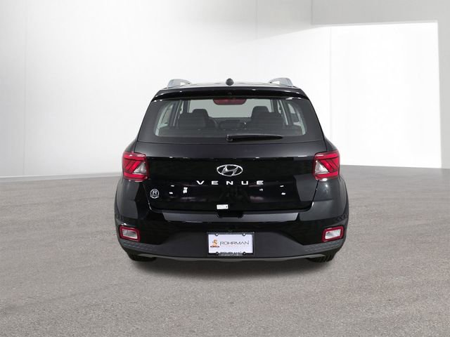 New 2026 Hyundai Venue SEL image 14