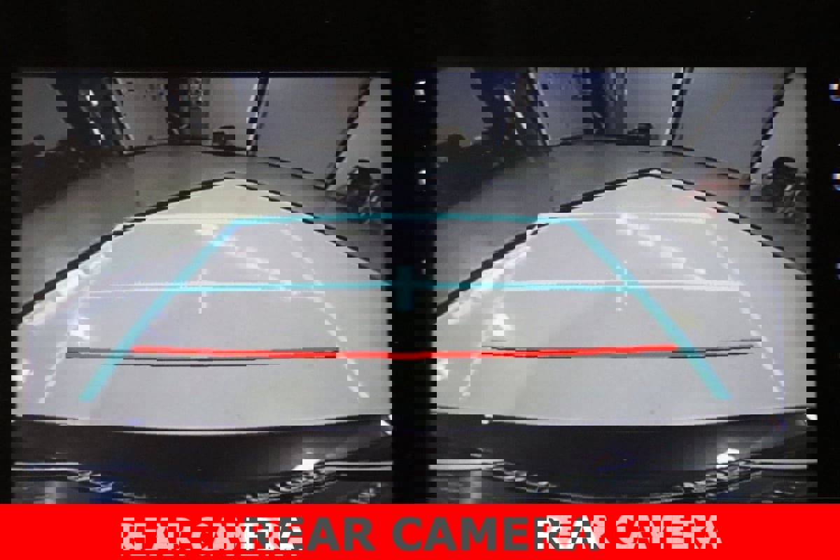 Used 2023 Toyota Camry LE image 17