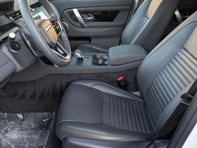 Certified 2025 Land Rover Discovery Sport S image 17