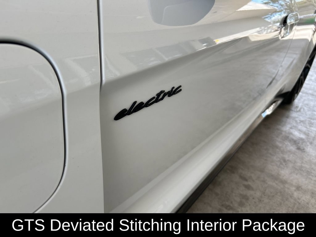Used 2023 Porsche Taycan GTS AWD/4WD image 17