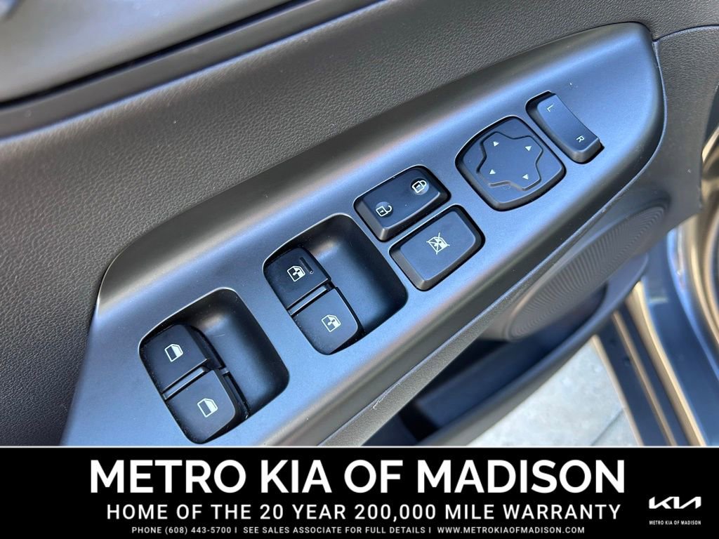 Used 2020 Hyundai Kona SEL image 15