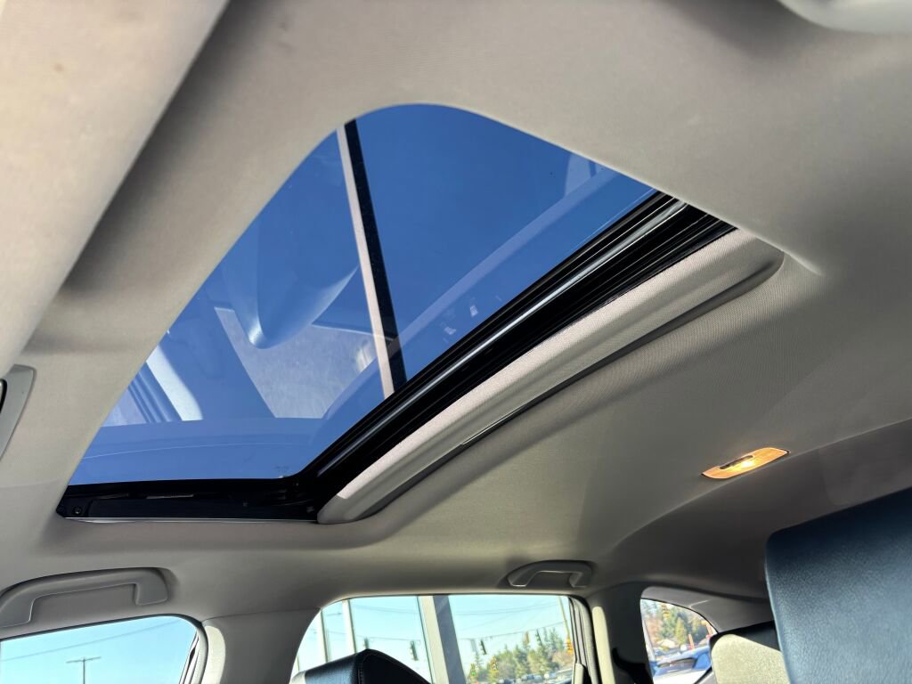 Used 2019 Honda CR-V Touring image 15