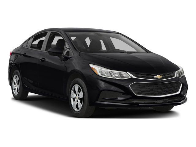 Used 2017 Chevrolet Cruze LS FWD image 9