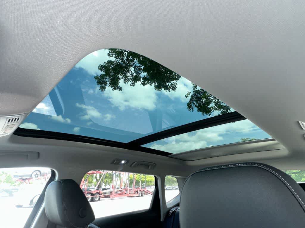 New 2026 Volkswagen Taos SE FWD image 21
