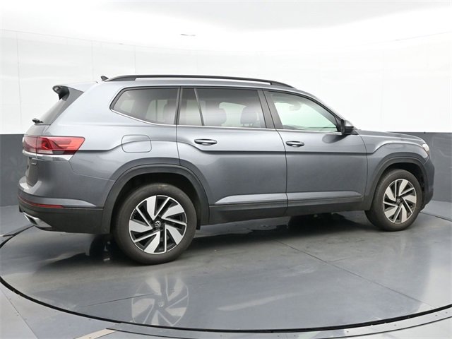 Used 2024 Volkswagen Atlas SE image 8
