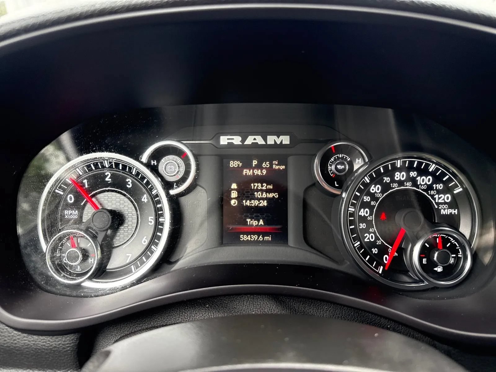 Used 2024 RAM 2500 Tradesman AWD/4WD image 20