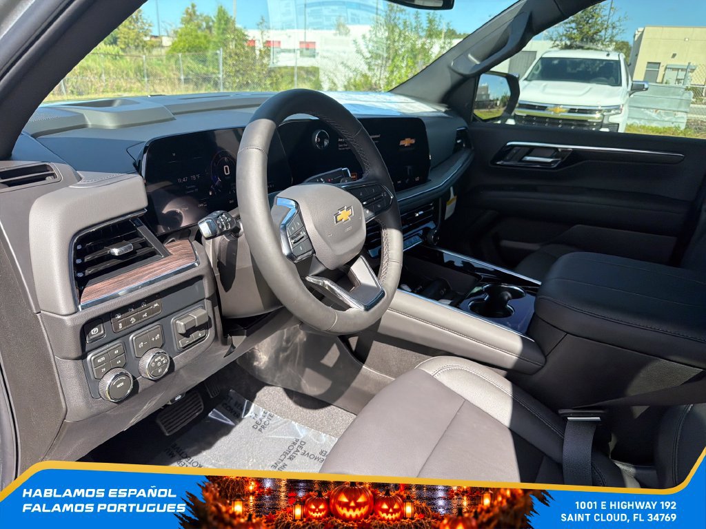 New 2026 Chevrolet Suburban LT w/ Comfort Package AWD/4WD image 14