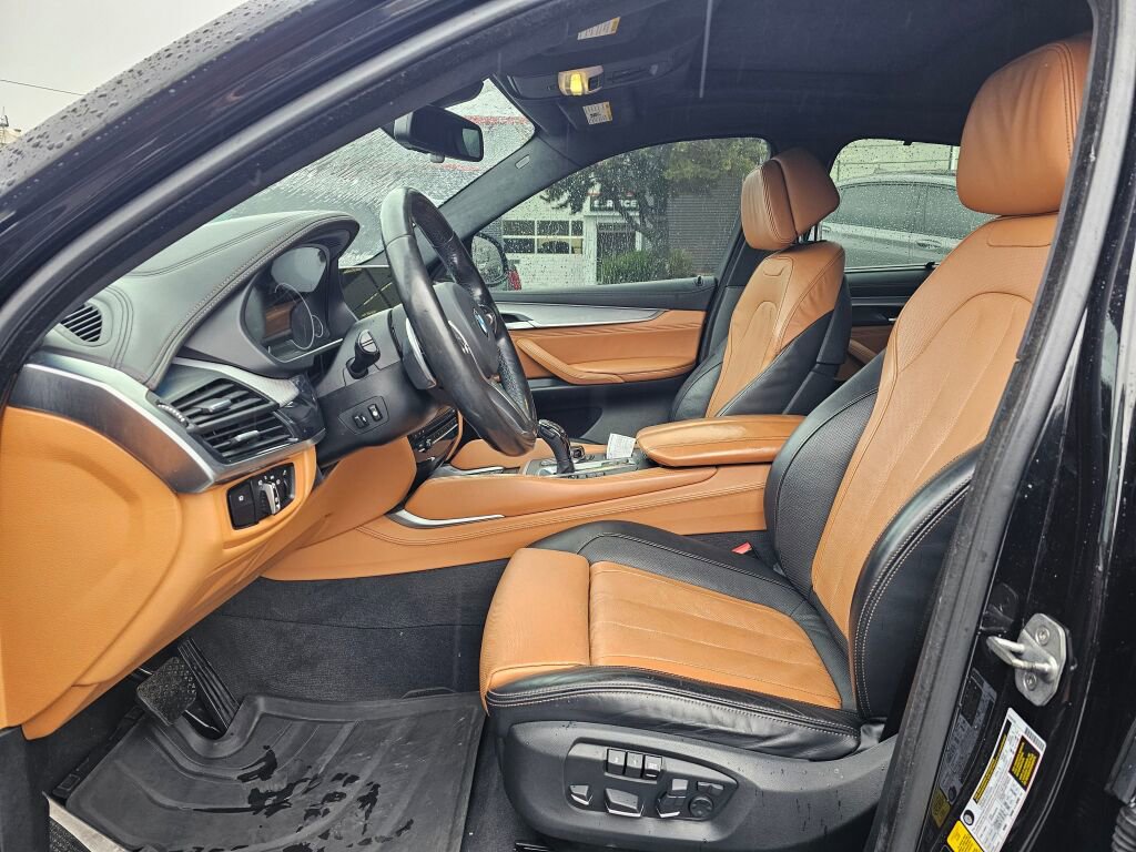 Used 2017 BMW X6 xDrive50i image 22