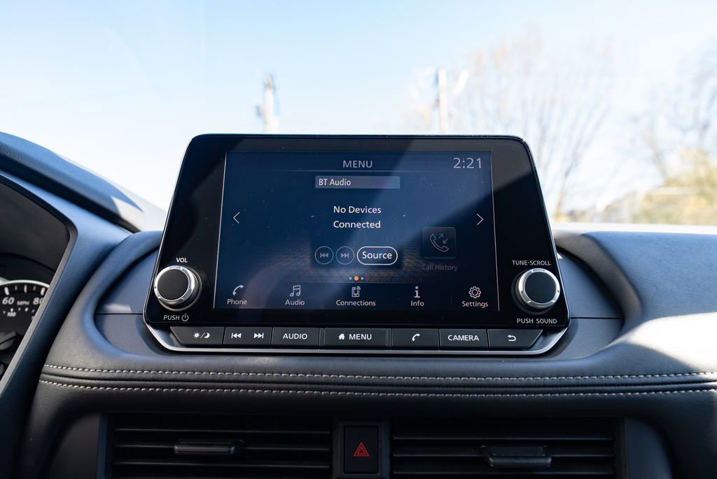 Certified 2025 Nissan Rogue S image 16
