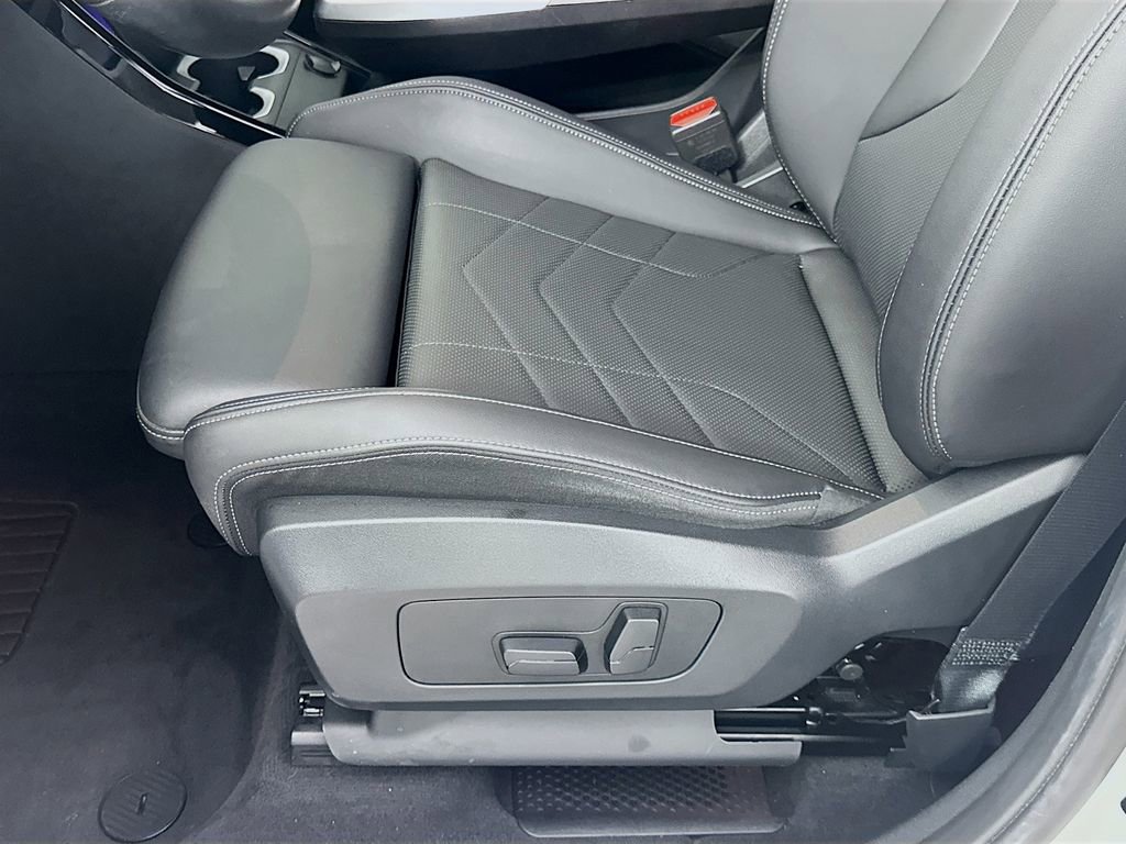 Certified 2024 BMW X1 M35i w/ Premium Package image 20