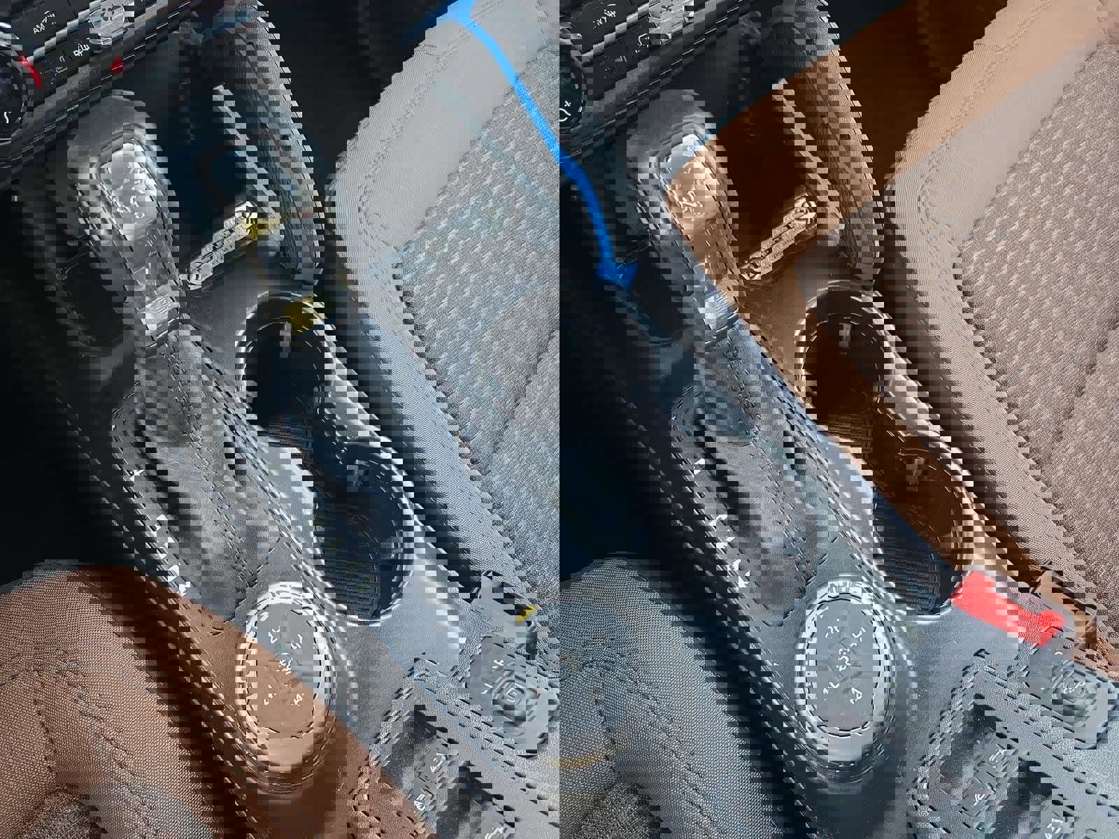 Used 2023 Ford Bronco Outer Banks image 30