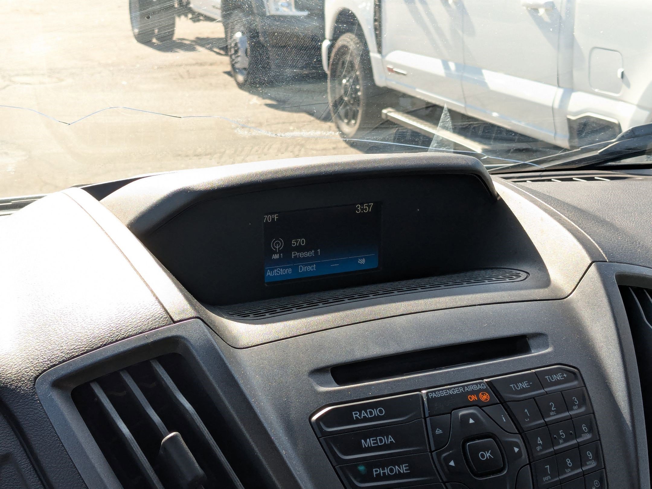 Used 2018 Ford Transit 150 148 Medium Roof image 22