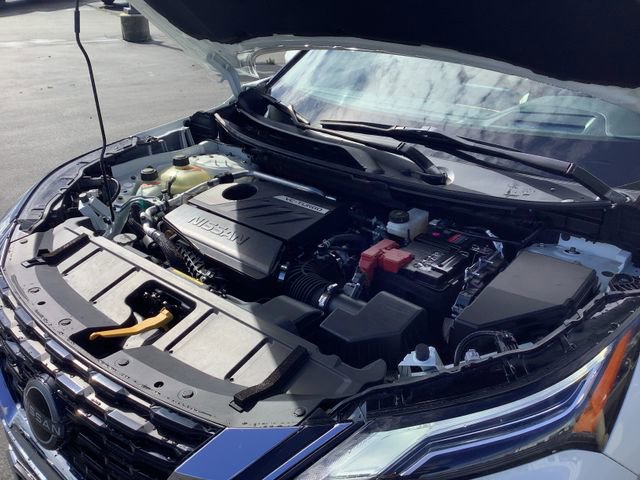 Used 2023 Nissan Rogue Platinum w/ Platinum Premium Package image 40