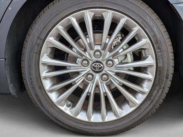 Used 2019 Toyota Avalon Limited w/ Advanced Safety Package image 25