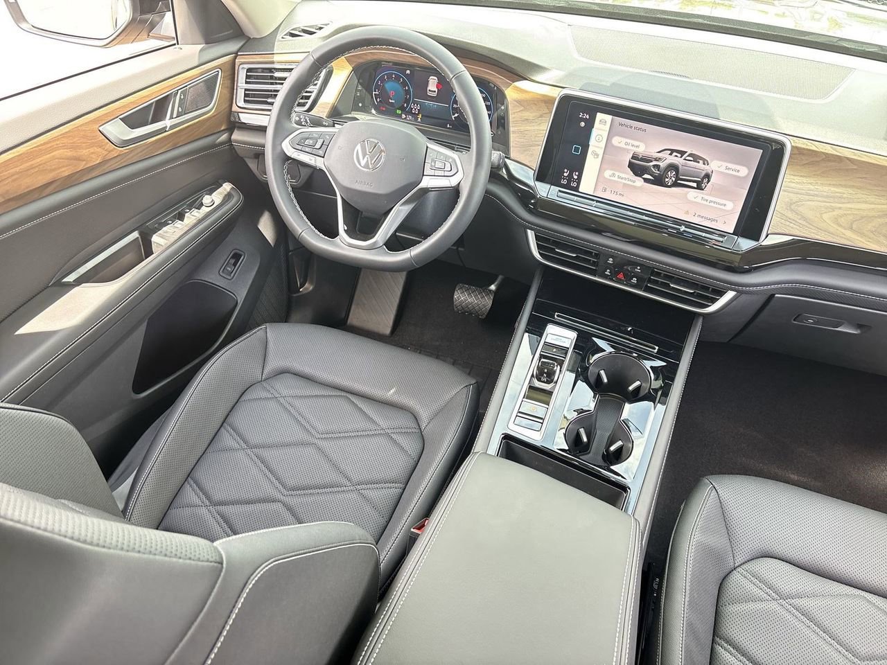 New 2026 Volkswagen Atlas SE image 10