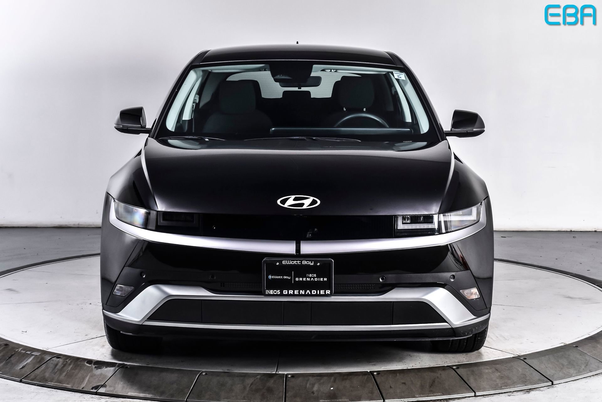 Used 2025 Hyundai Ioniq 5 SE image 9