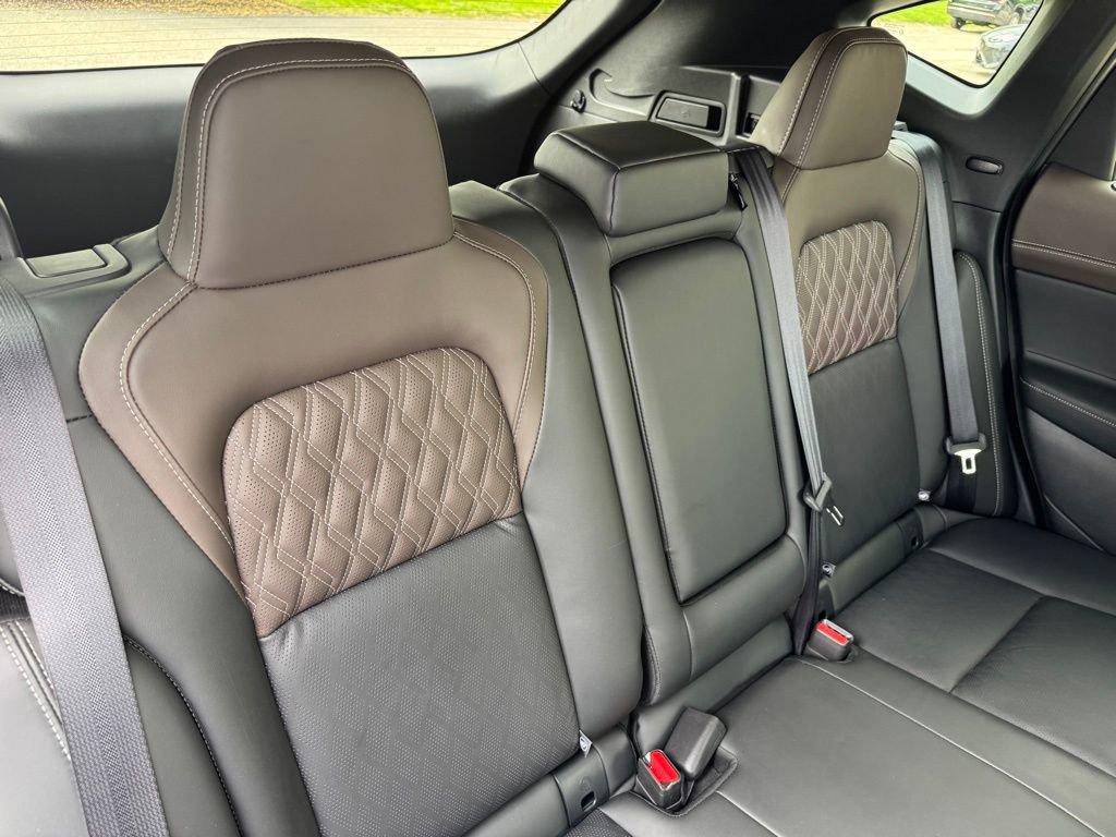 Used 2025 Nissan Murano Platinum AWD/4WD image 29
