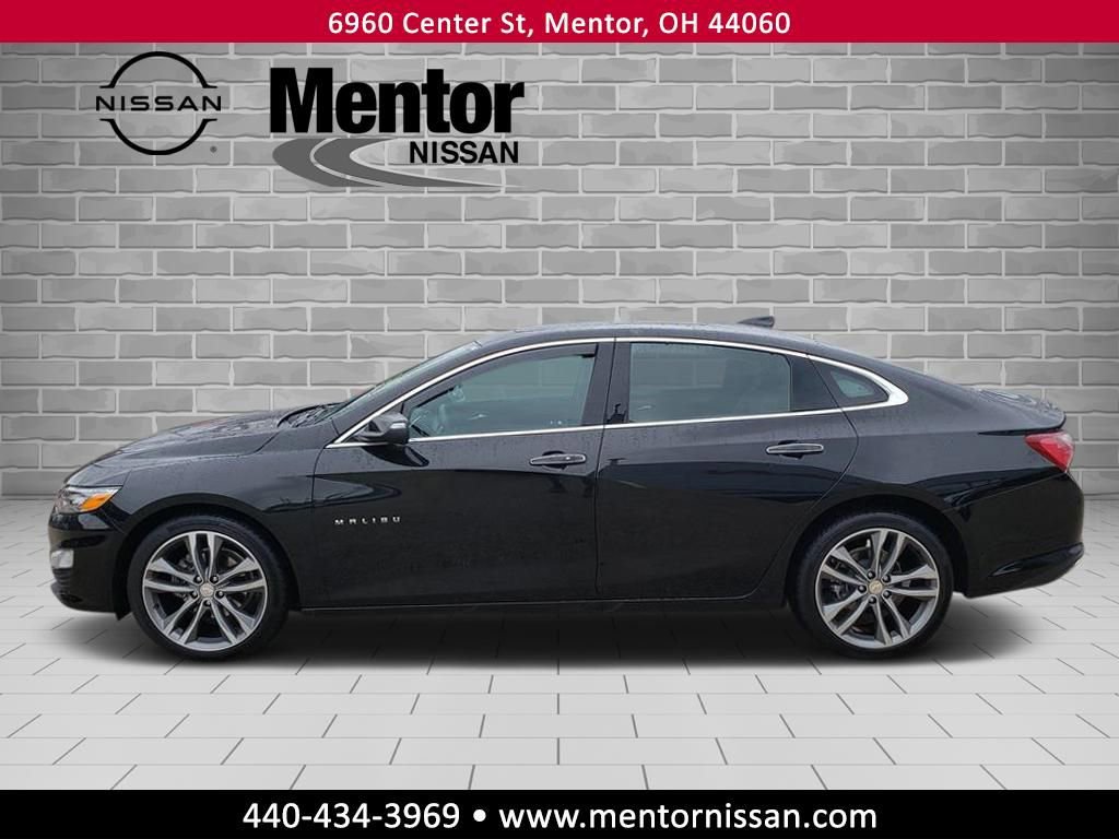 Used 2022 Chevrolet Malibu Premier FWD image 4