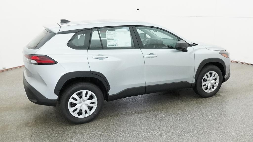 Used 2026 Toyota Corolla Cross L FWD image 16
