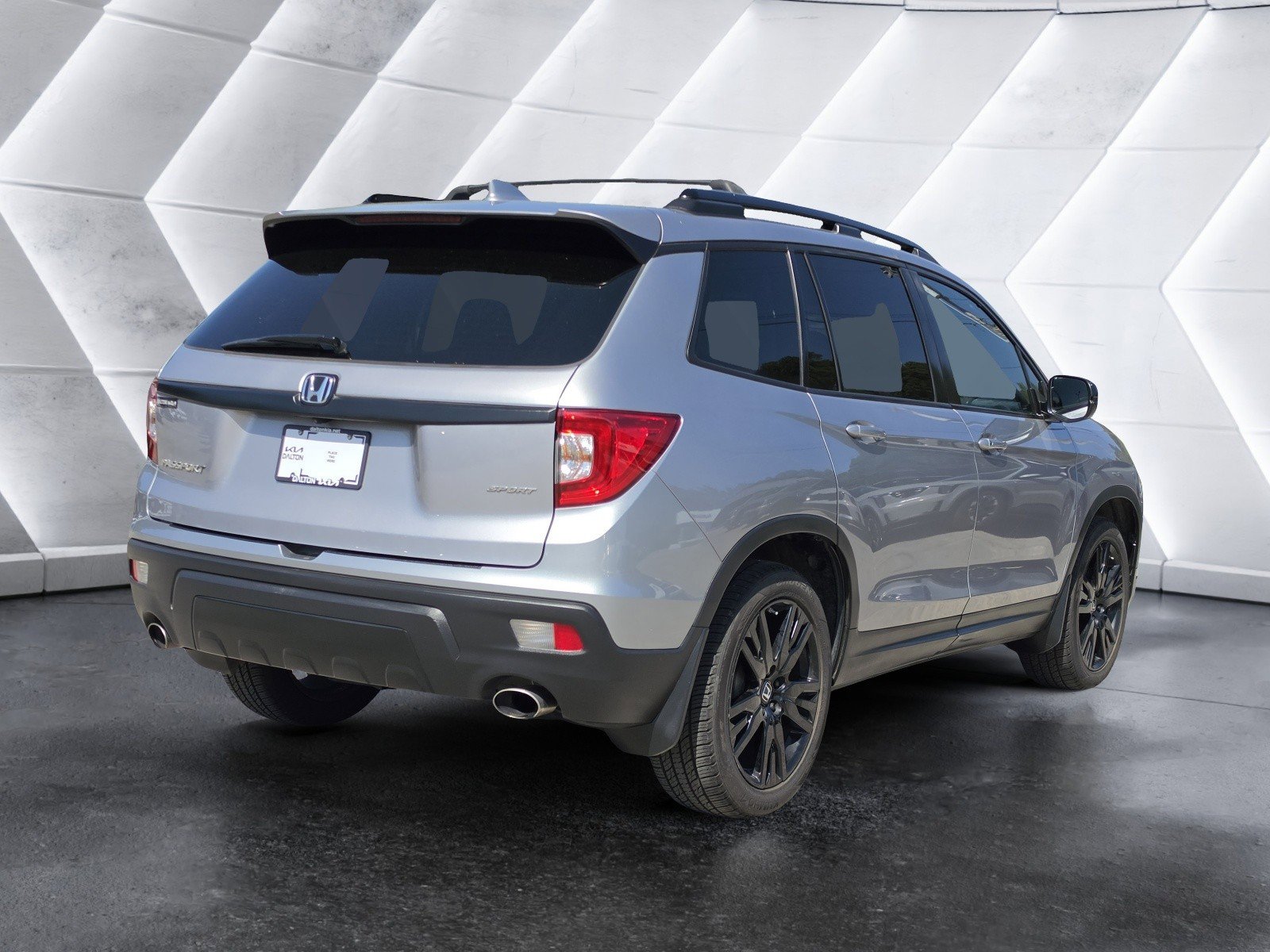 Used 2021 Honda Passport Sport image 3