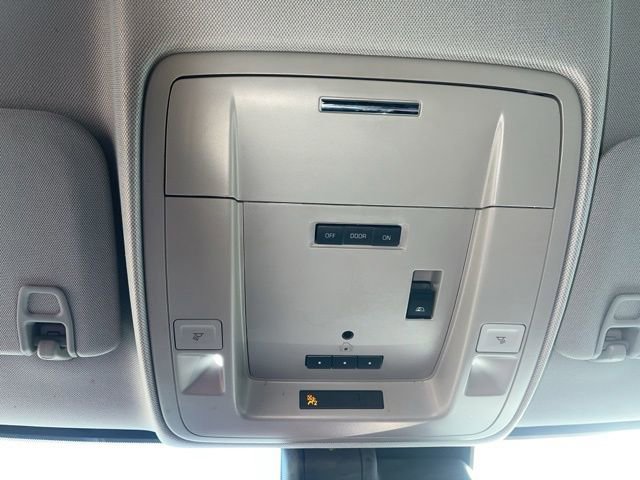 Used 2017 Chevrolet Silverado 1500 LTZ image 21