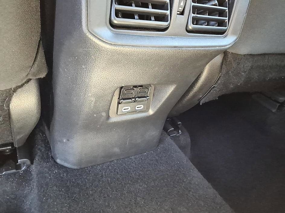 Used 2024 Toyota RAV4 XLE image 21