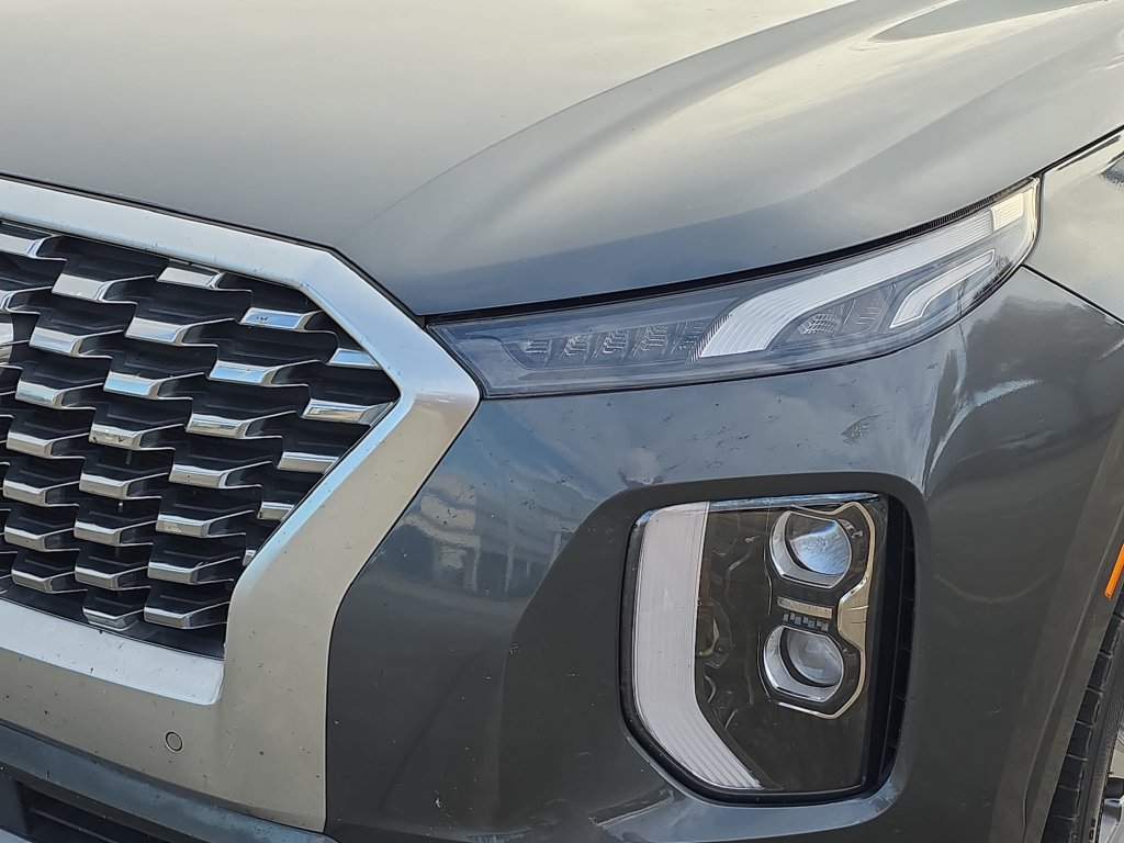 Used 2022 Hyundai Palisade Limited w/ Cargo Package FWD image 12