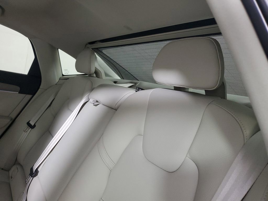 Used 2023 Volvo S90 B6 Plus w/ Protection Package Premier AWD/4WD image 13