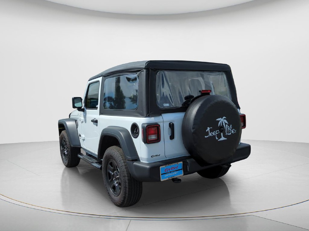 Used 2026 Jeep Wrangler Sport AWD/4WD image 7