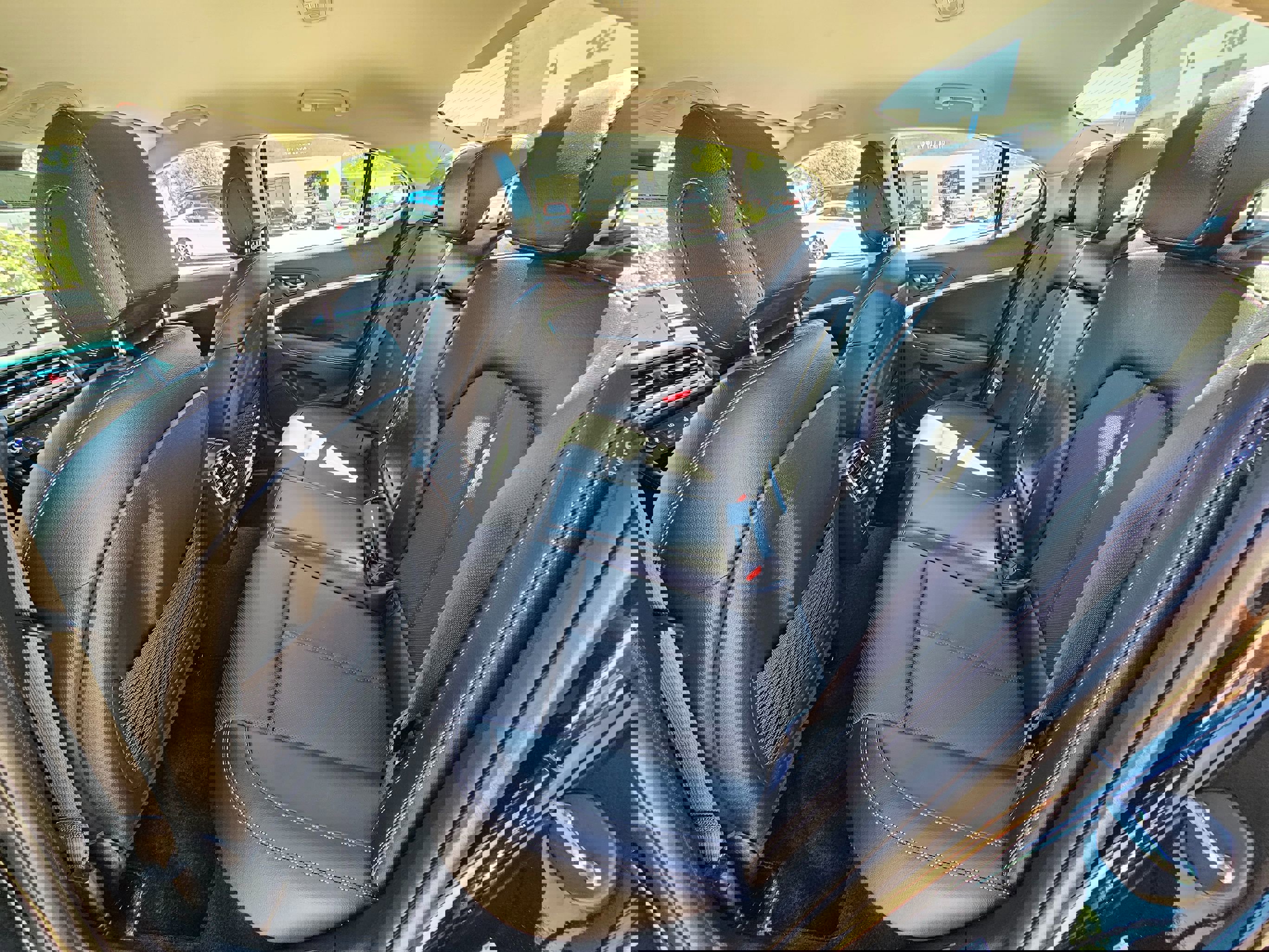 Used 2026 Genesis G70 2.5T image 20