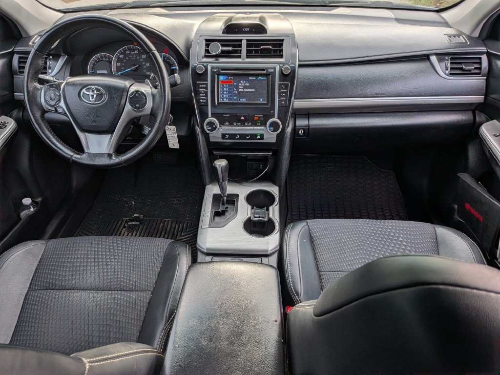 Used 2012 Toyota Camry SE FWD image 24